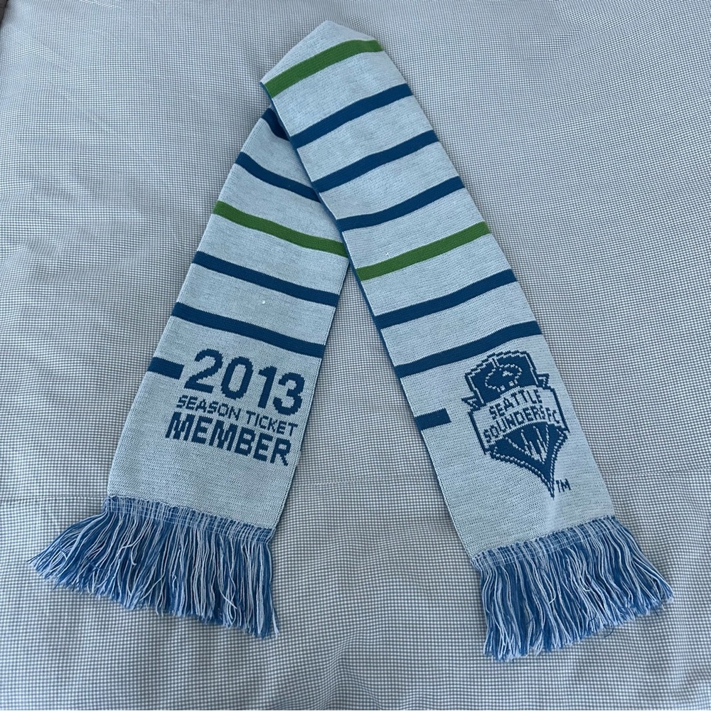 MLS Sale! Five Seattle Sounders FC Soccer Season Tix Holder Scarves! - Picture 4 of 16